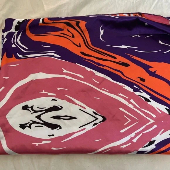 Kai Collective Gaia Oversized Scarf - USED EXCELLENT - Picture 3 of 3